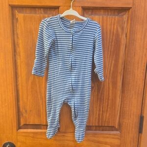 kate quinn Blue & White Striped Footed One-Piece Sleeper 6-9m